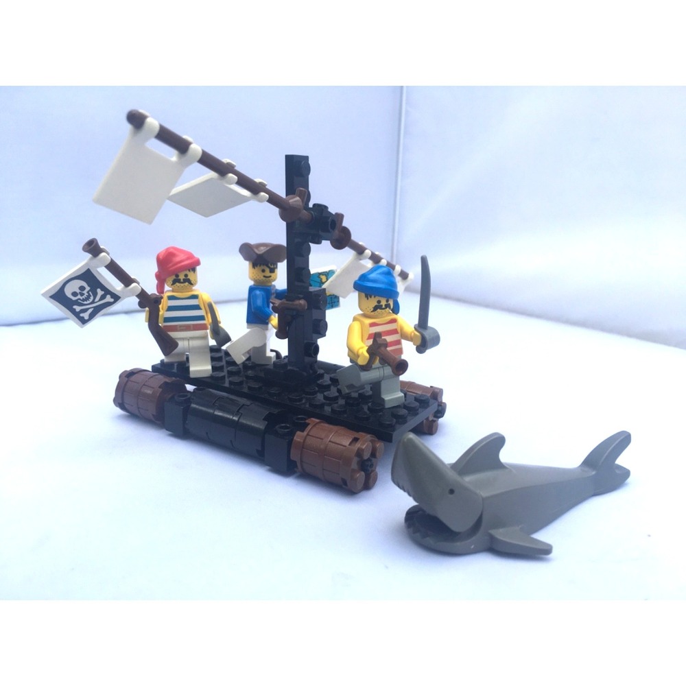 Pirates LEGO Pirates I Castaway's Raft (6257)